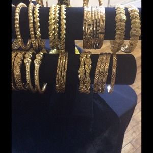 Set of bangles gold plated