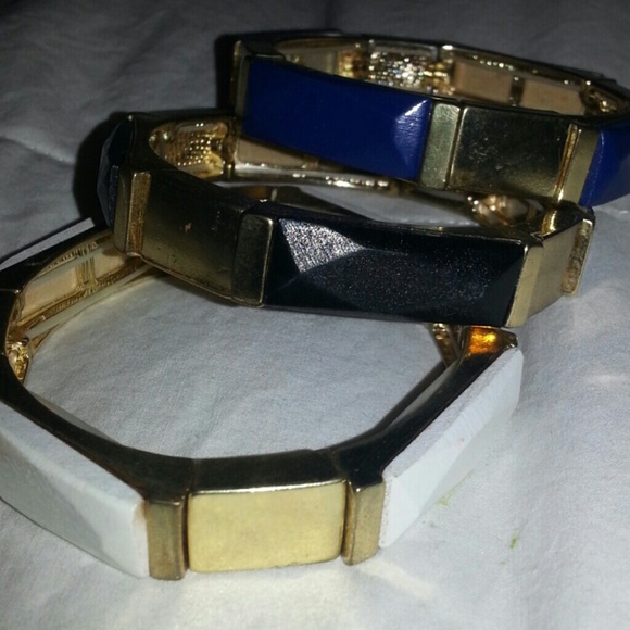 Blue black and white bracelet set
