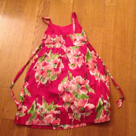 Dress - Picture 2 of 2