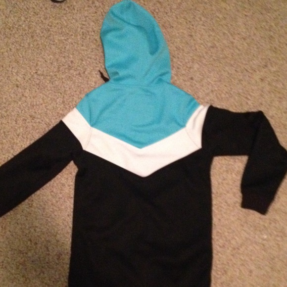 SOLD - Picture 2 of 3