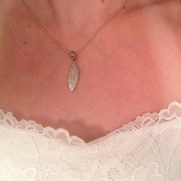 Hawai'i necklace! - Picture 2 of 4