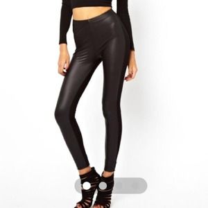 🚫trade 4 @jerryberry Faux leather leggings