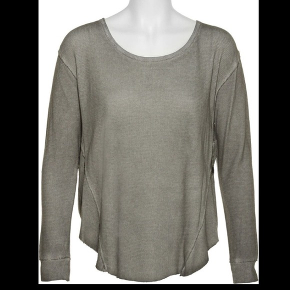 Jessica Simpson Gray Longsleeve Top