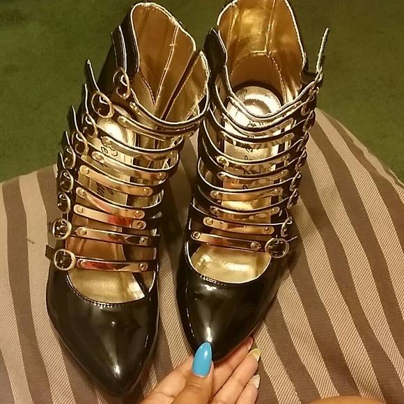 Bella Luna Cat heels