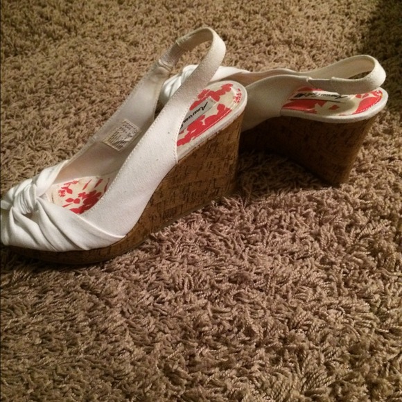 American eagle shoes - Picture 2 of 2