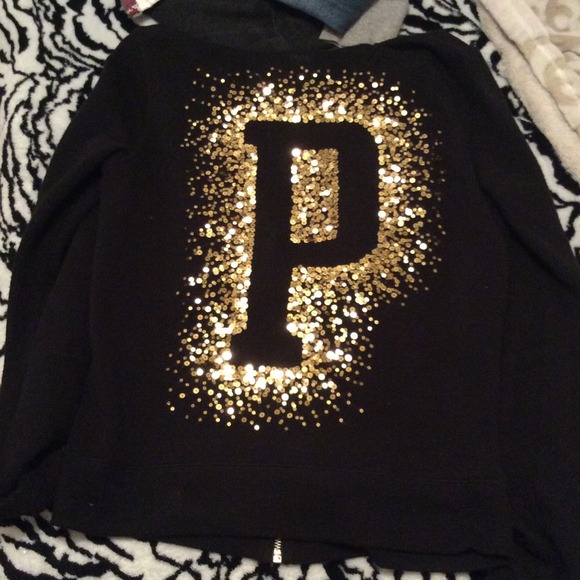 Pink victories secret jacket - Picture 2 of 3