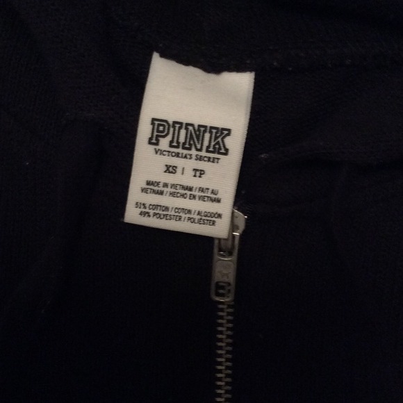 Pink victories secret jacket - Picture 3 of 3