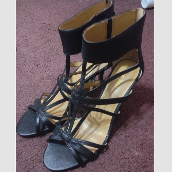 Nine West Black Sandal