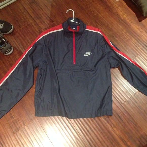 Men's nike wind breaker