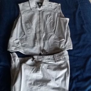 Cotton stretch gray and white stripe vest & shorts