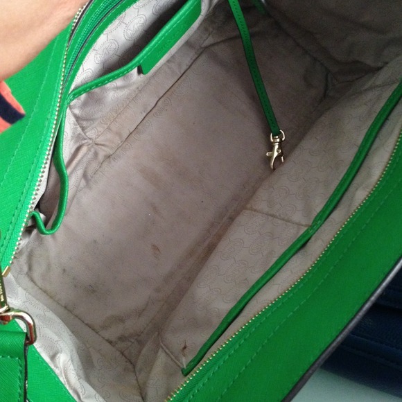 Michael Kors Selma Satchel - Picture 2 of 4