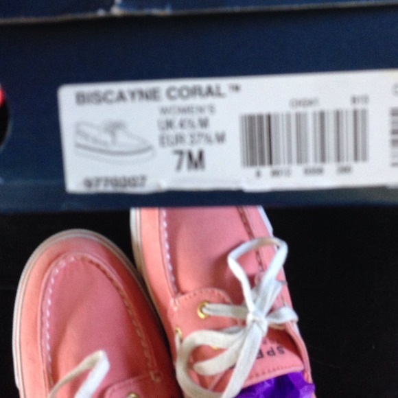 SOLD ON MERCARI New sperrys - Picture 4 of 4