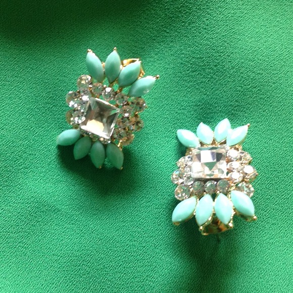 Art Deco Turquoise and cut crystal earrings. - Picture 1 of 3