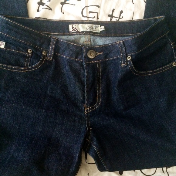 FOREVER CHIQLE SKINNY JEANS - Picture 2 of 3