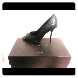 💞💞REDUCED💞💞 Genuine Gucci Guccissima heels