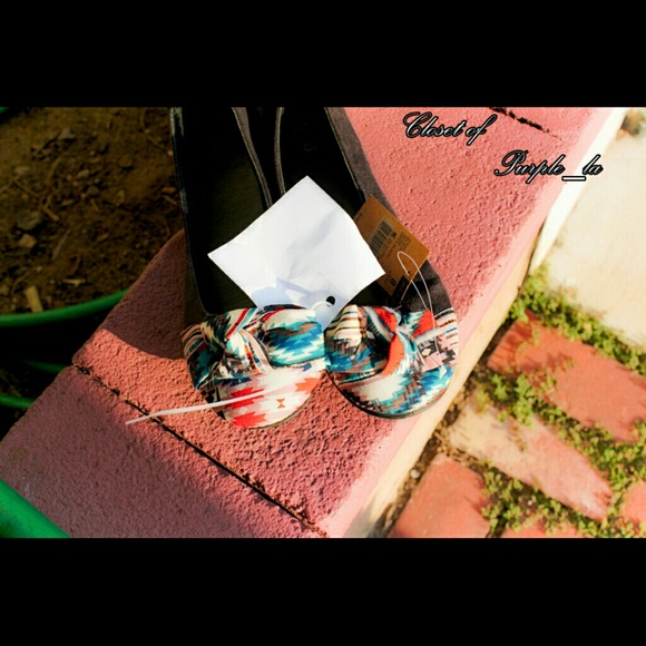 New route 66 black shoe size 8