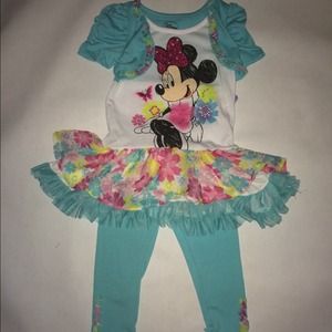 Minnie Mouse 2 piece set
