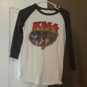KISS t shirt