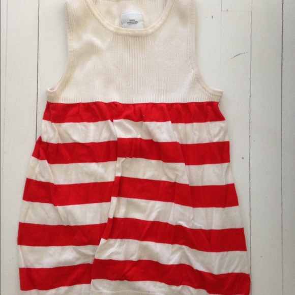 Lose fitting stripe tank sweater in ivory and red