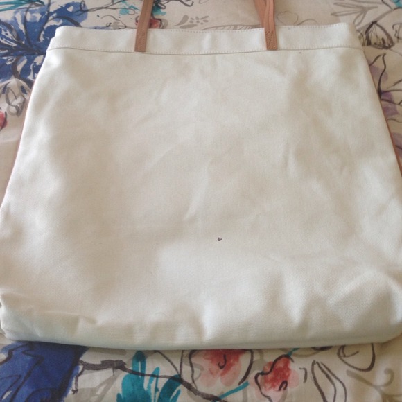 Tory Burch Lorenzo Bird Tote - Picture 2 of 4