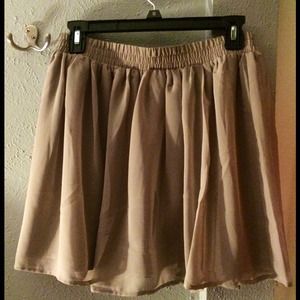 ❌SOLD❌ Taupe High Waisted Skirt