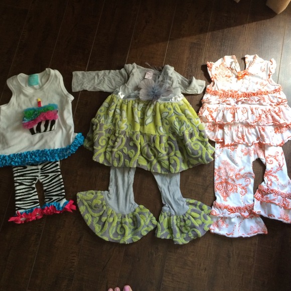 Bundle of 18-24 month boutique girl outfits.