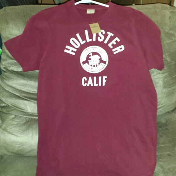Bundle**NWT Hollister tshirt/ON shirt