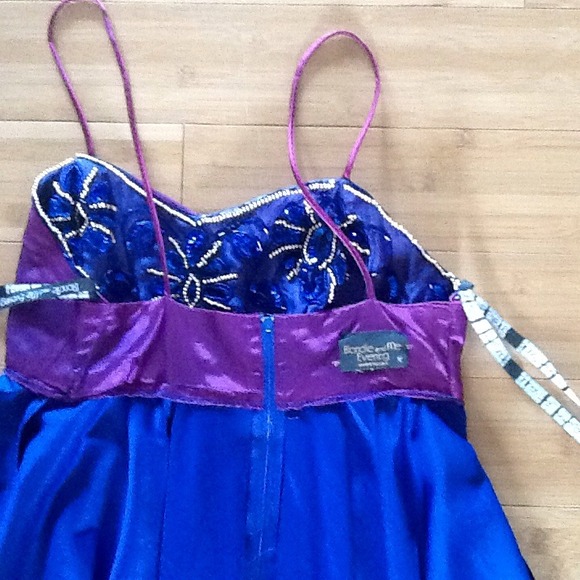 🎁CHRISTMAS SALE 🎁 35$ down to 25$🎁 - Picture 2 of 3