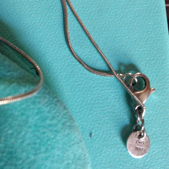 Tiffany & Co Heart Necklace - Picture 3 of 4