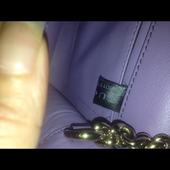 Gucci - Picture 2 of 3