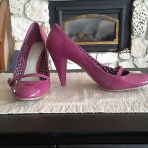 Fioni Mary Jane pumps.