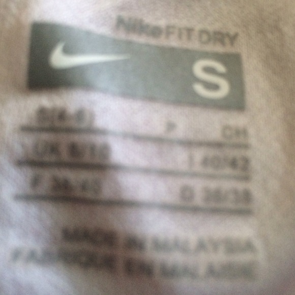 Women's nike shorts - Picture 2 of 2