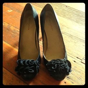 Ann Taylor heels size 8