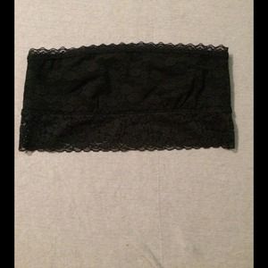 New Victoria's Secret Black Lace Bandeau Bralette