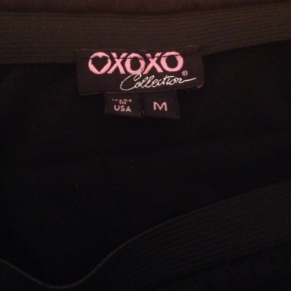 Little black skirt - Picture 2 of 3