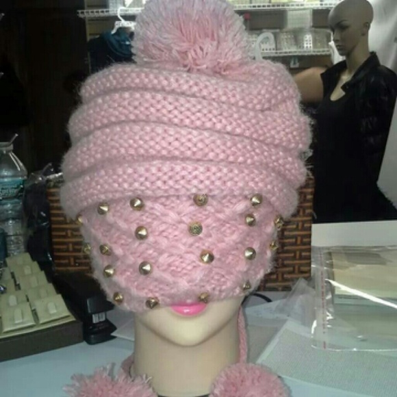 Studded hat assorted colors available - Picture 1 of 1