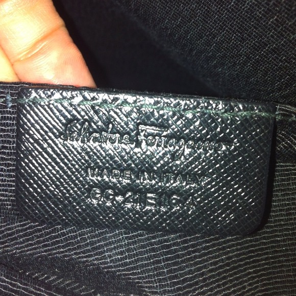 Ferragamo Handbag - Picture 3 of 4