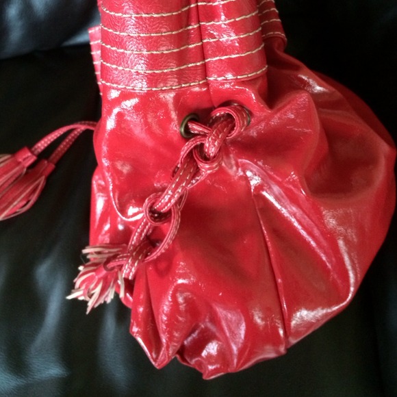 Red by Marc ecko hand bag - Picture 2 of 4