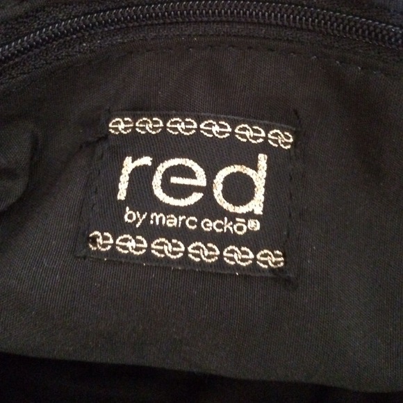 Red by Marc ecko hand bag - Picture 4 of 4