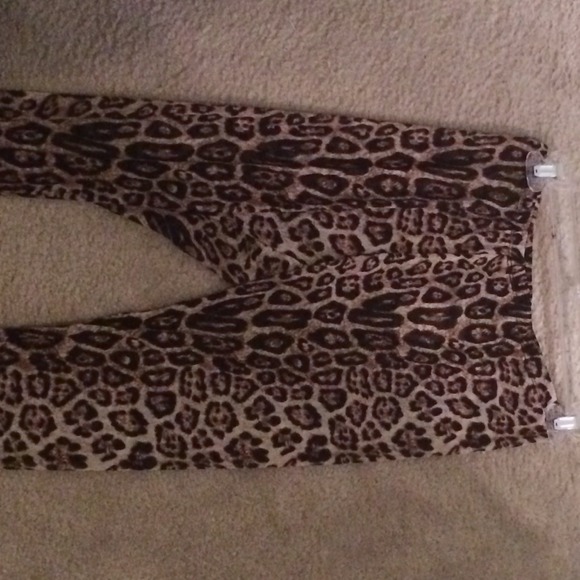 Leopard print leggings - Picture 2 of 2