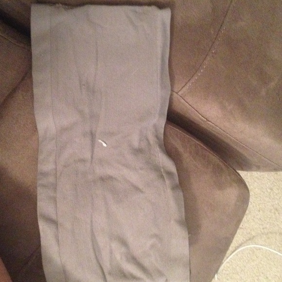 BUNDLED  Wet Seal Bandeau Bra- Free w/ Purchase - Picture 2 of 3