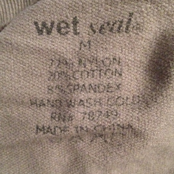 BUNDLED  Wet Seal Bandeau Bra- Free w/ Purchase - Picture 3 of 3