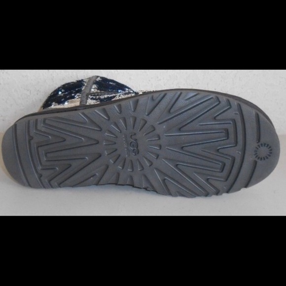 Brand new uggs - Picture 4 of 4