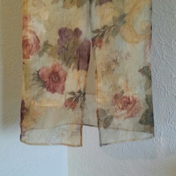 *REDUCED* Summer Dress - Picture 4 of 4