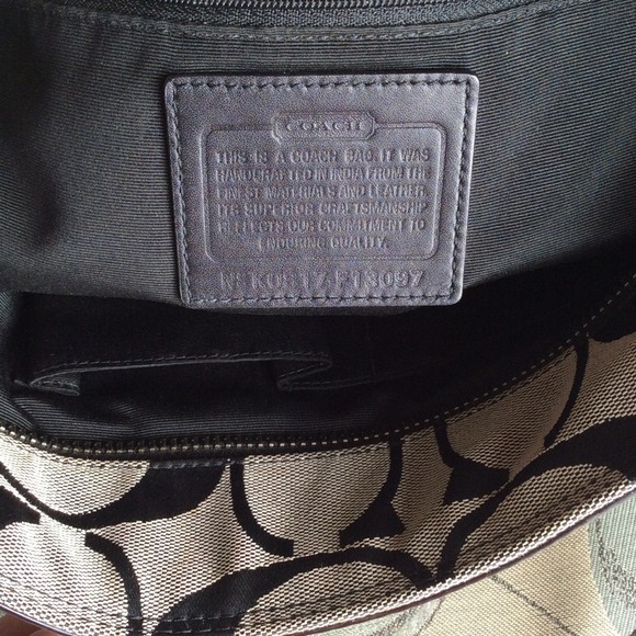COACH Tote - Picture 2 of 4