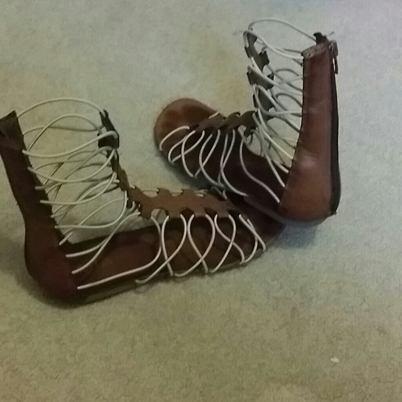 Gladiator sandals - Picture 2 of 4