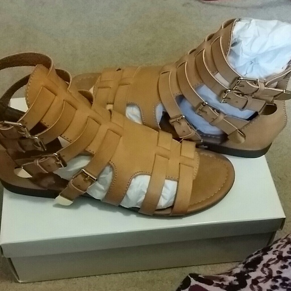Gladiator style sandals - Picture 1 of 4
