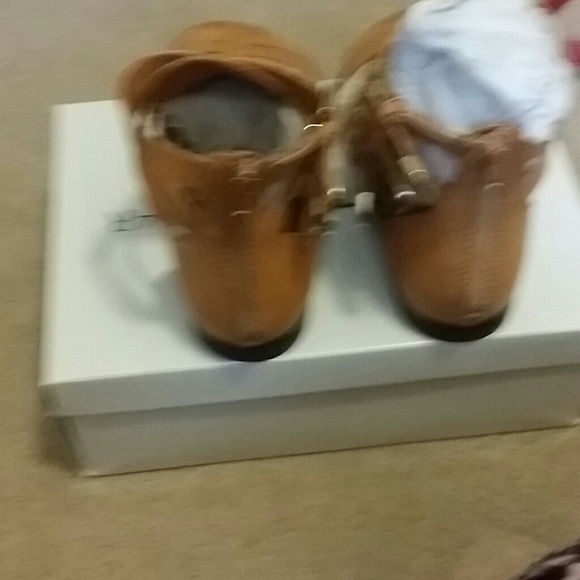 Gladiator style sandals - Picture 3 of 4