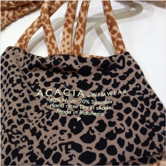 sold✖Acacia Mudsnake Haena Top - Picture 3 of 3