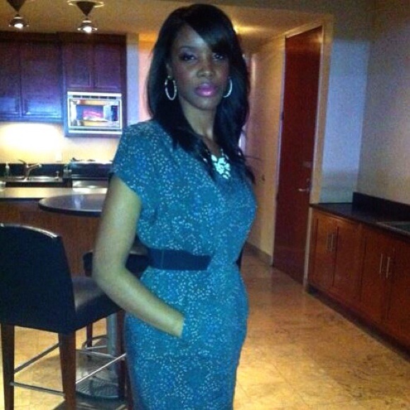 BCBG Cute belted dress - Picture 1 of 3